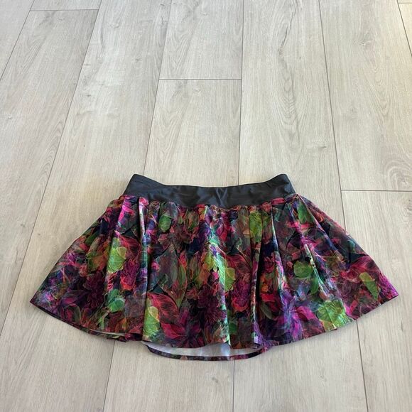 Lululemon Court Rival High-Rise Tennis Skirt size 8 - Picture 1 of 11
